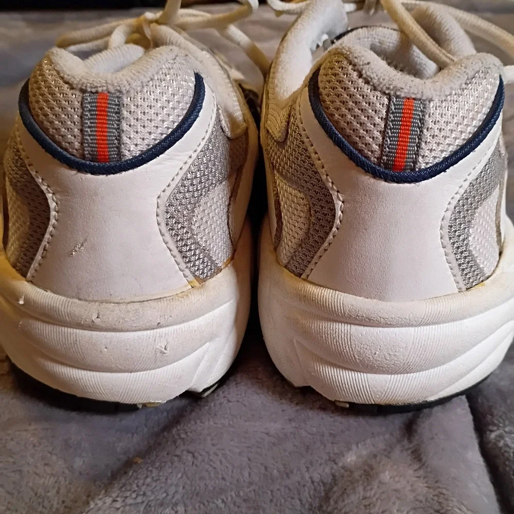Vintage Asics TK30C Mens 8.5 White Navy Silver Chunky Y2K Retro Dad Shoe Sneaker